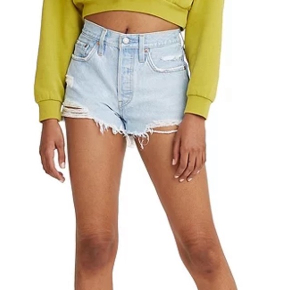 Levi’s Light Wash Distressed Raw Hem Button Fly Jean Shorts - Picture 1 of 11